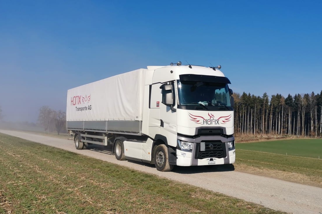 PHOTO-2026-04-11-17-10-47_2_3zu2